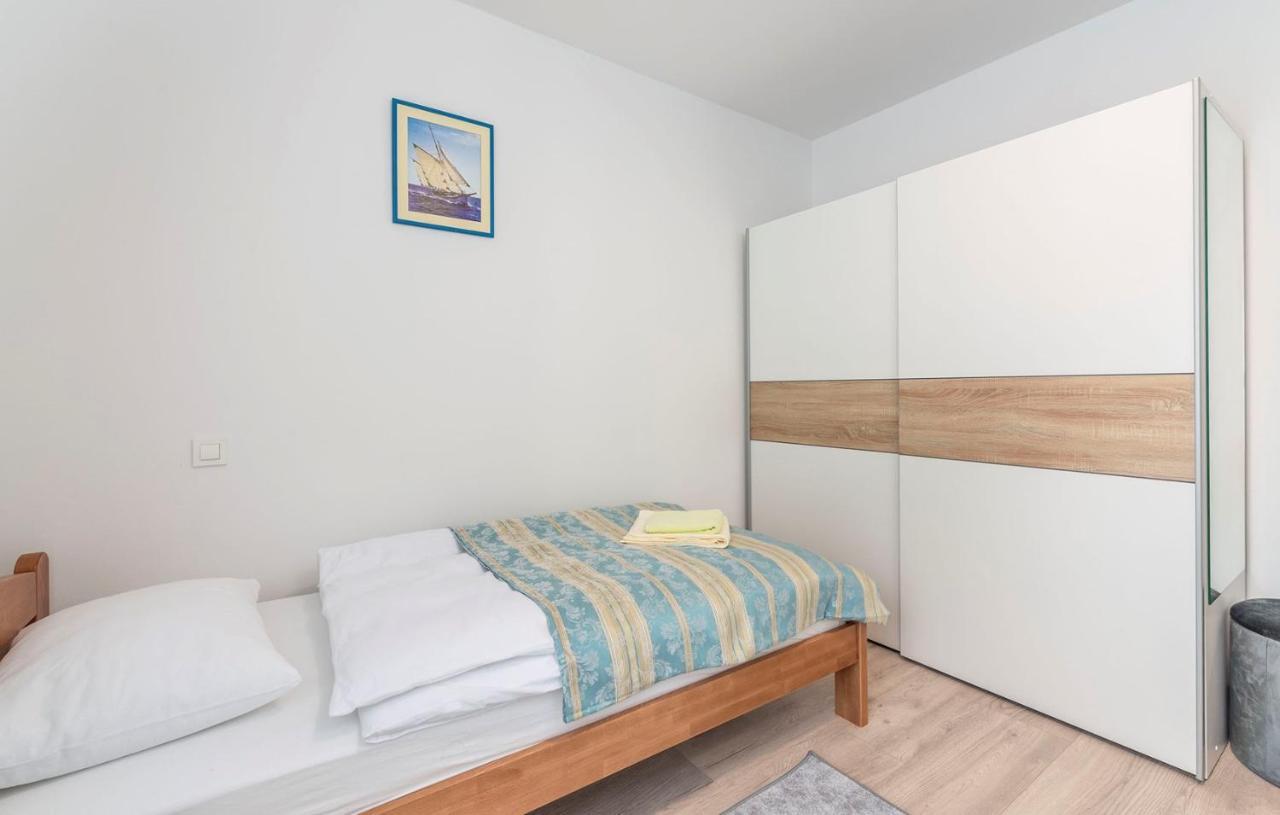 Apart Residence Blue Sea โปเรช ภายนอก รูปภาพ
