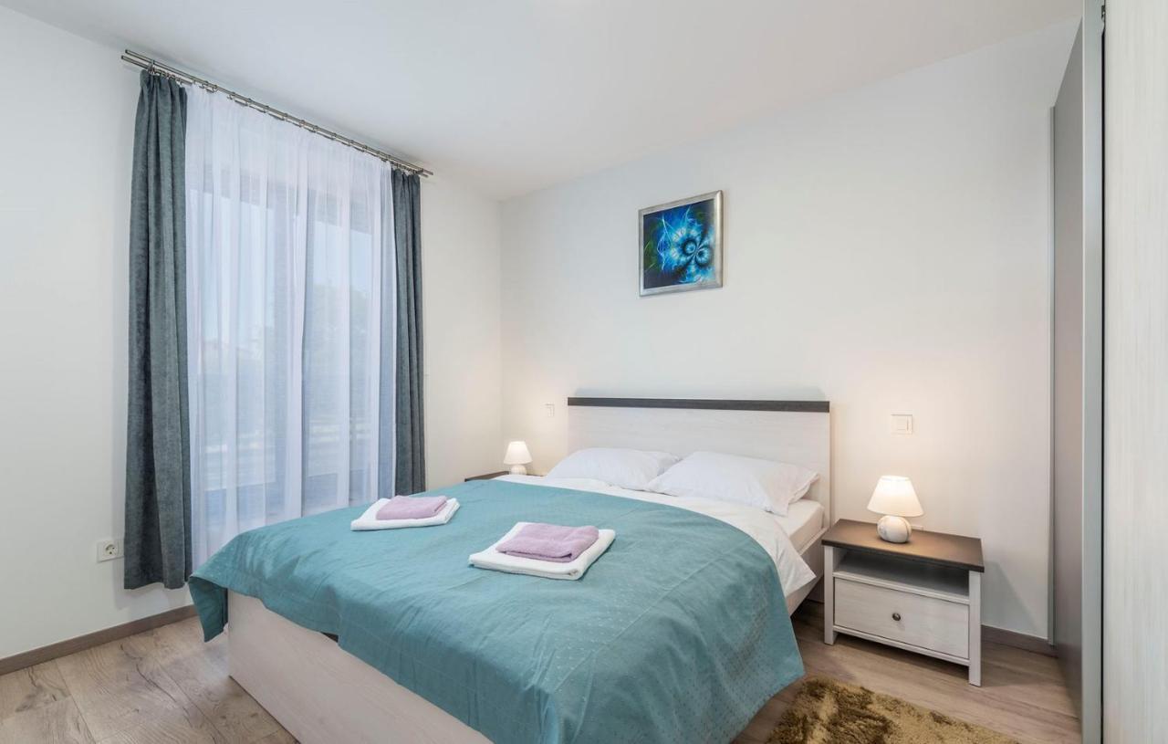 Apart Residence Blue Sea โปเรช ภายนอก รูปภาพ