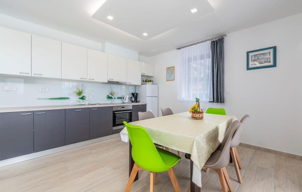 Apart Residence Blue Sea โปเรช ภายนอก รูปภาพ