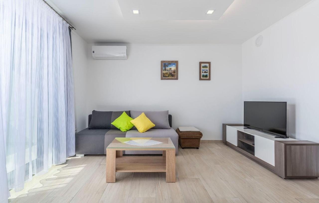 Apart Residence Blue Sea โปเรช ภายนอก รูปภาพ